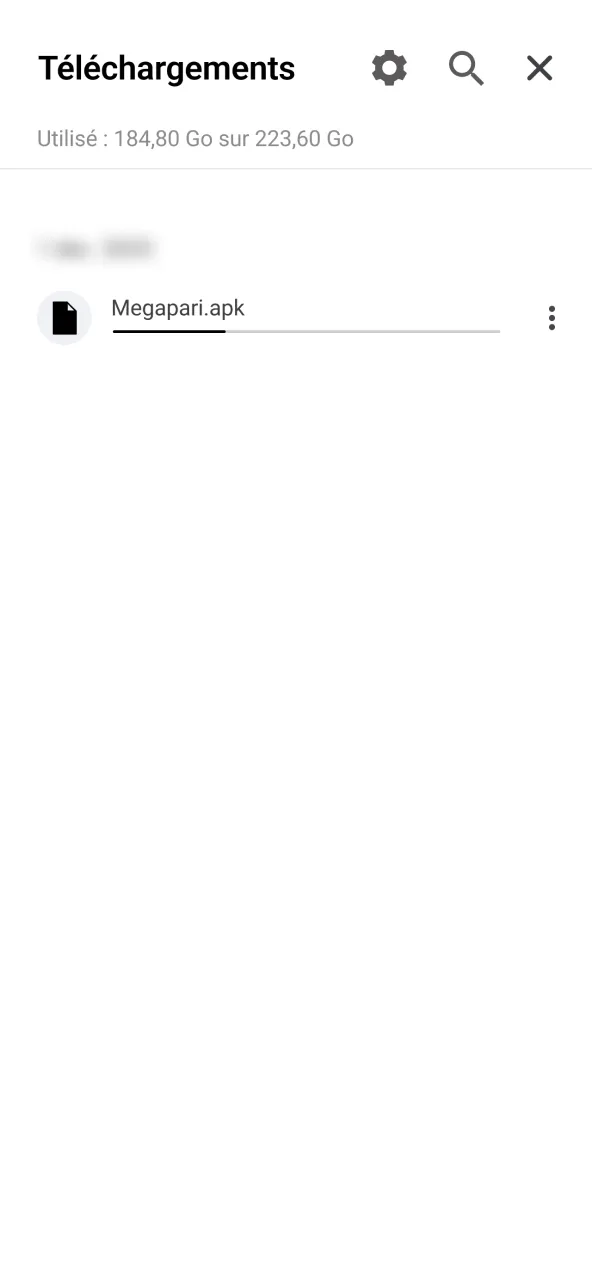 Fichier APK Megapari en cours de téléchargement.